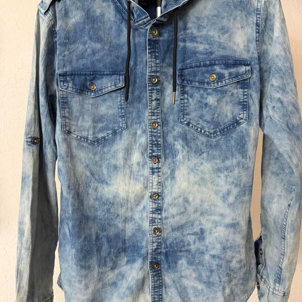 Airwalk Men's Blue Shirt